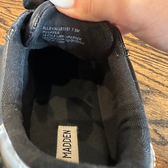 Steve Madden Platform Chunky Sneakers - Picture 10 of 10